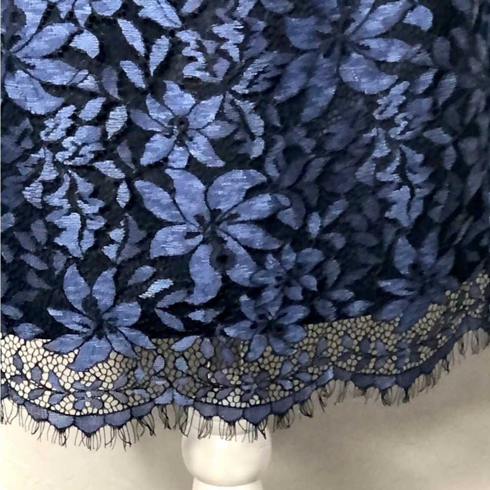 TRINA TURK | Indigo Blue Lace Sheath Cocktail Dress | Size 4 - Picture 7 of 8